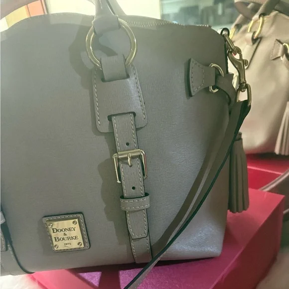 Dooney & Bourke Darcy Satchel Saffiano Leather 14K Gold plated hardware - Picture 5 of 16